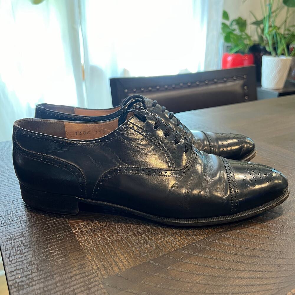 Salvatore Ferragamo black leather oxford dress shoes with lace size 9 men